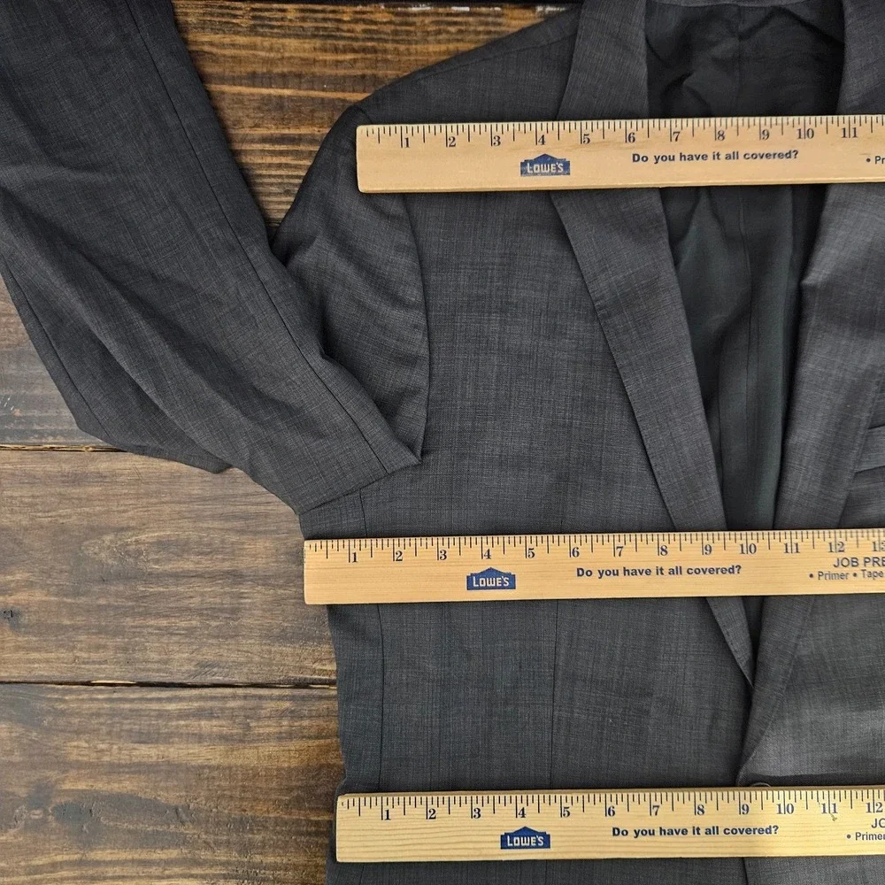 Hugo Boss Men's Sport‎ Coat Blazer Two Button Charcoal Wool Solid Size 40L